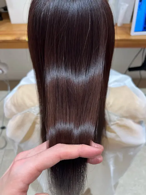 《冬特割⛄️❄️》カット+髪質改善カラー