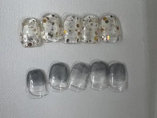 研修中［オフ有り］定額シンプルデザイン※パーツ多数・アクリル・深爪・指先から５ミリ以上ロングネイル不可