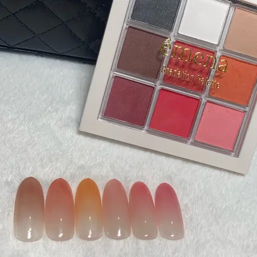 伸びた時も目立たない✨大人なフレンチ撮影モデル募集中💅🏻🌷
