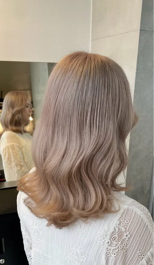 【⭐️人気No.3⭐️】ダブルカラー(ブリーチ込み)➕補修トリートメント＋カット付き✂️