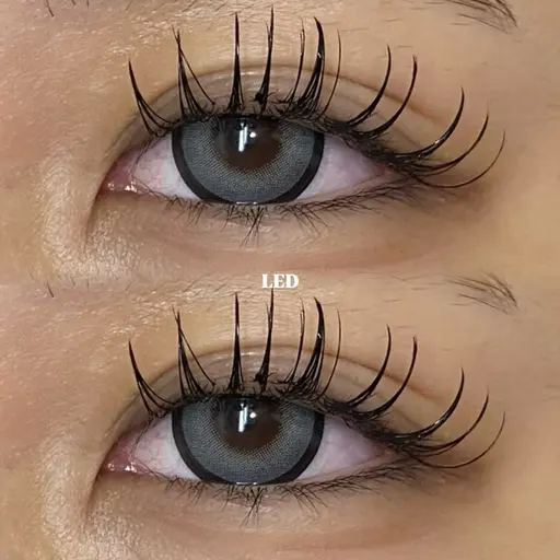 【11月27日3名様限定🍀】フラットラッシュLEDエクステ130本‎⋆‎｡˚☆💡☆˚｡⋆練習モデル