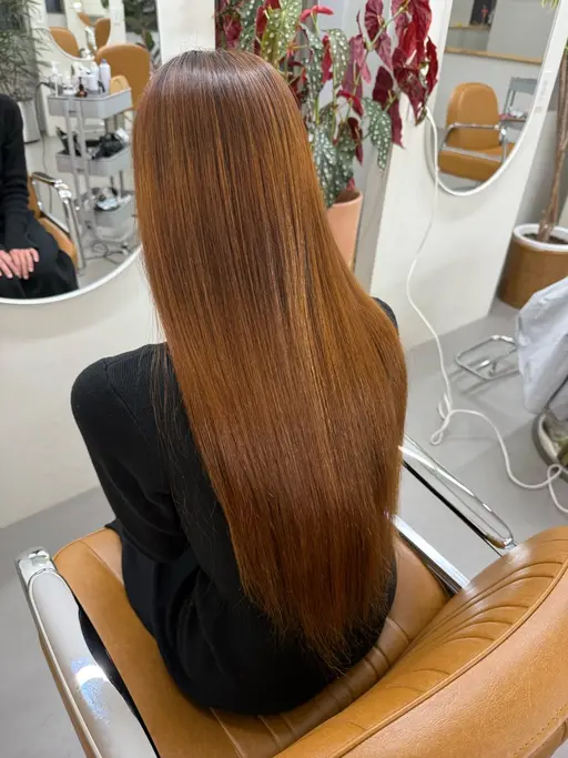 ＳＮＳでよく見るツルツルに💞美髪矯正ストレート💇🏻‍♀️ （鎖骨下1100円胸下2200円プラスでいただきます◎）