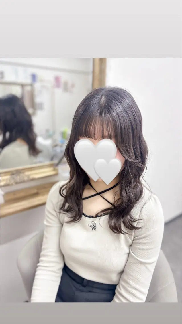 ヘアスタイル・髪型カタログ「ウェーブの巻き下ろし 自分では難しい