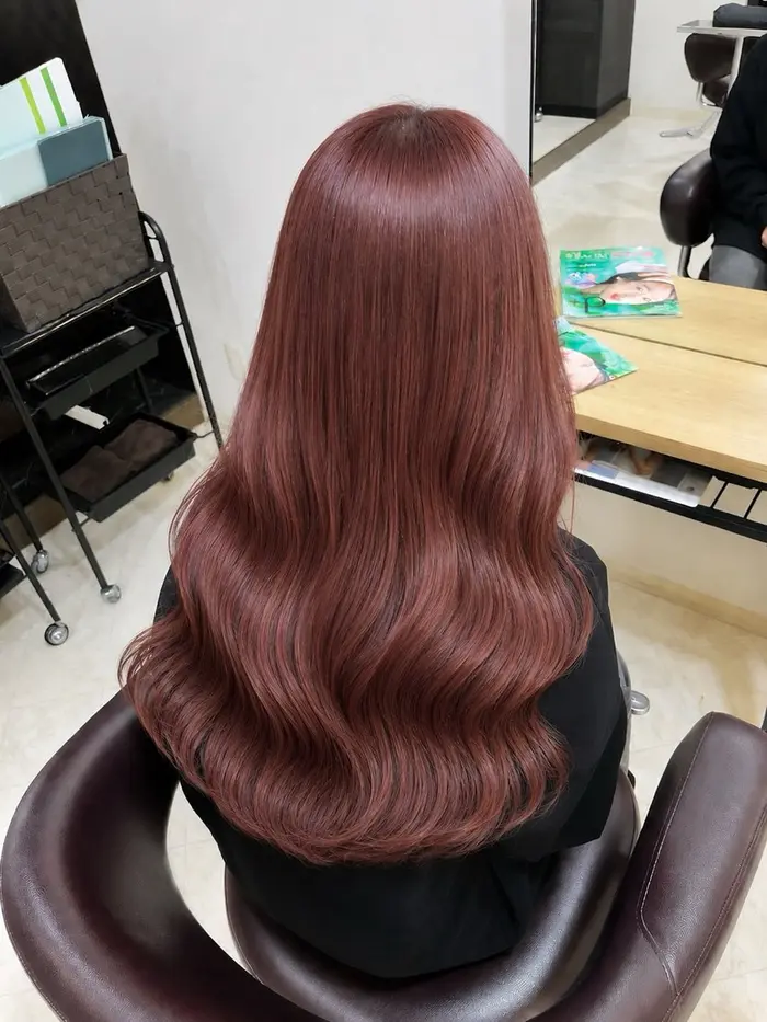 ヘアスタイル・髪型カタログ「ブリーチ1回～できる ピンクブラウン