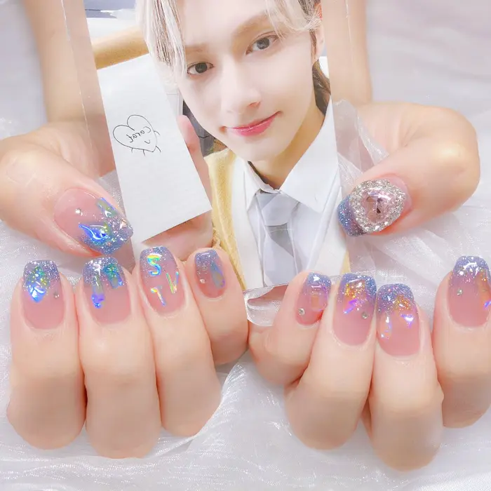 ネイルデザイン・アートカタログ「#ちゅるんネイル#うるうるネイル