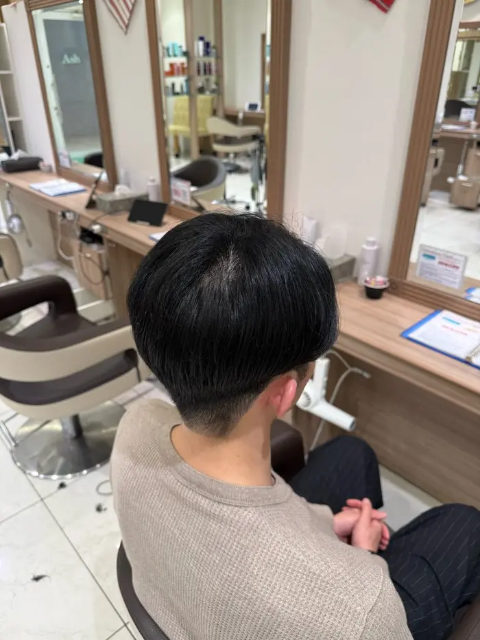 ヘアスタイル・髪型カタログ「刈り上げ、ツーブロック4mm マッシュ