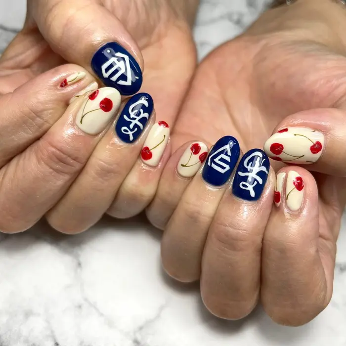 ネイルデザイン・アートカタログ「SUPER JUNIORネイル 𓊆order m