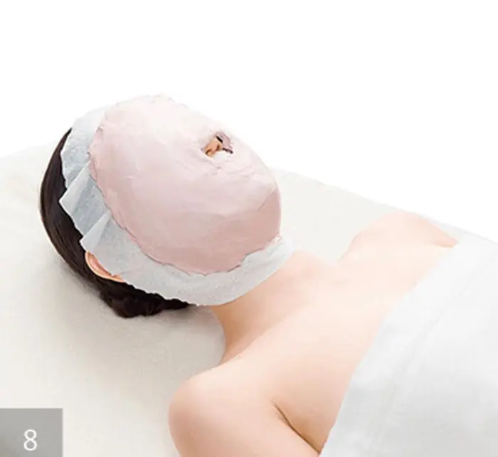 POLA エステパック 石膏パック 37度まで温度があがり、浸透力を高めみす。 そして血行促進