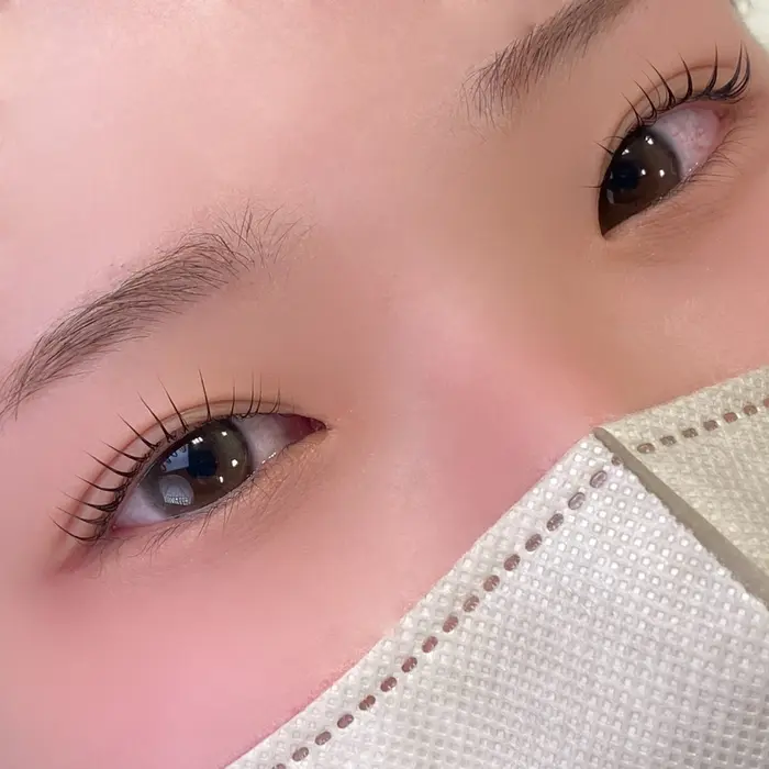 momo ♡(Honey LASH 渋谷所属)のマツエク・マツパ・アイリスト情報｜ミニモ