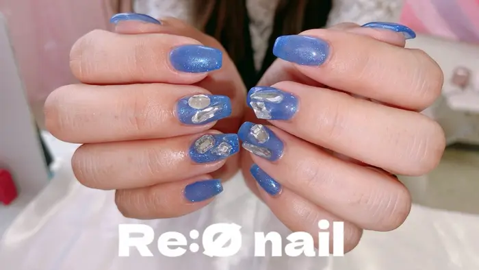 青系ラメ｜Re:Ø nail TSUJI(リゼロ所属)のネイルデザイン・アート