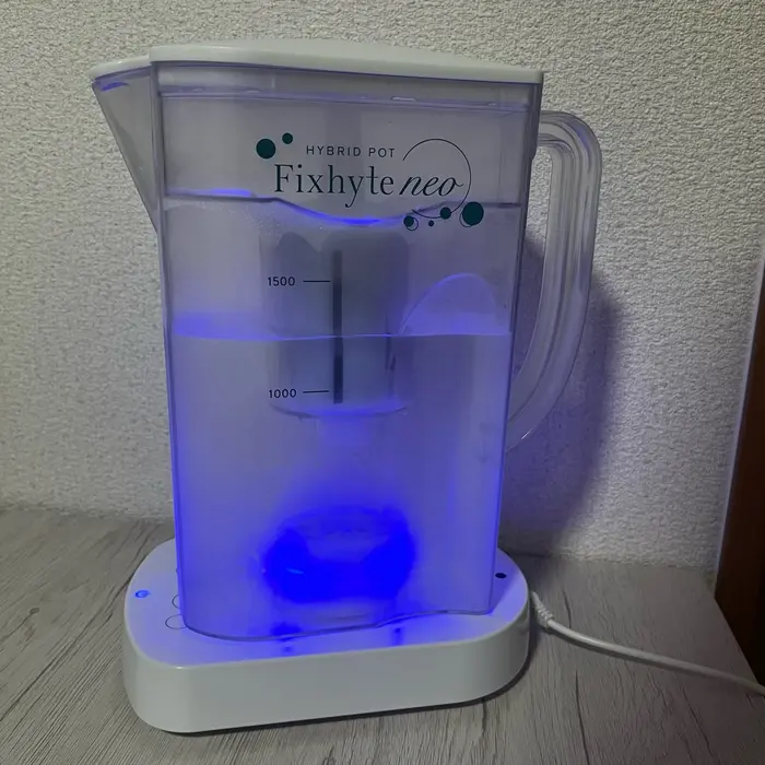 水素水を作っています！ この水素を発生させるフィクサイトネオ