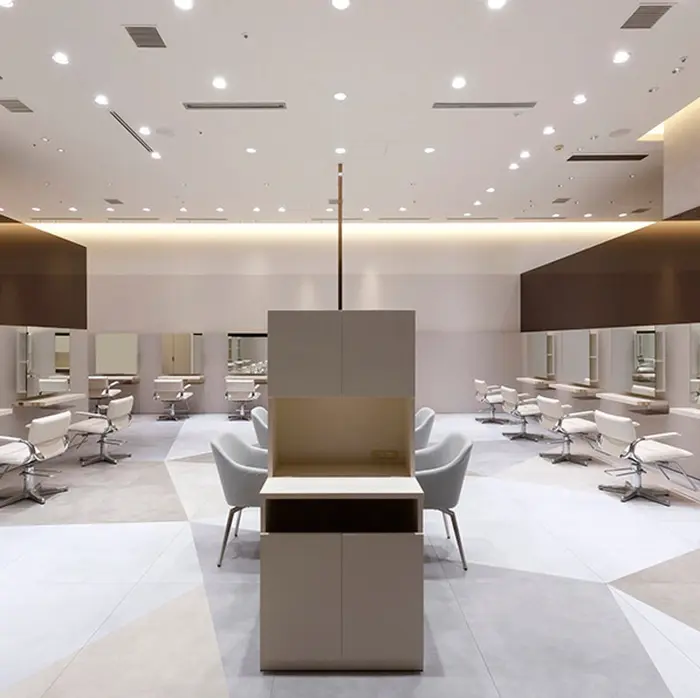 西宮ガーデンズ k-two土田陸登(CORSO by k-two所属)の美容院