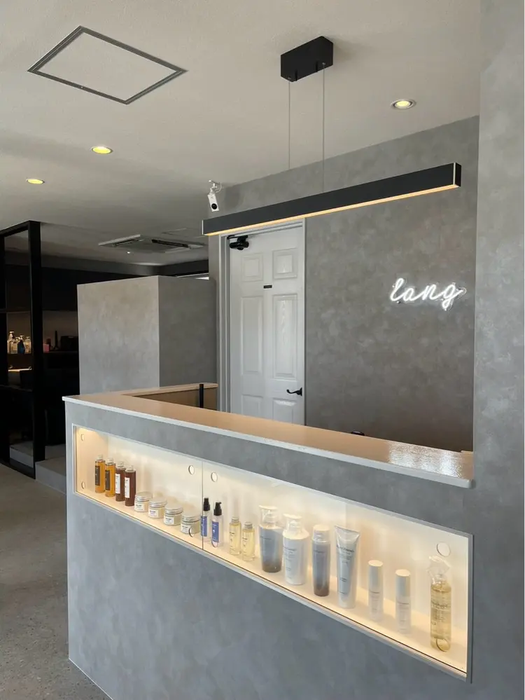 Agu hair lang高松店の内観・外観1