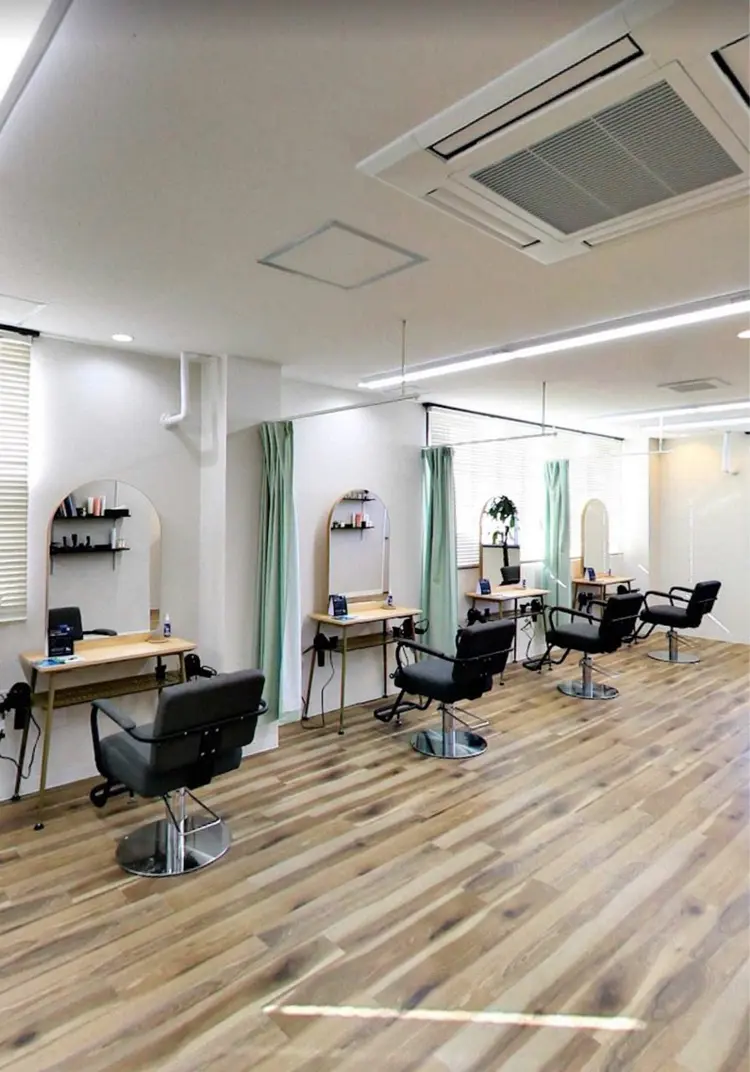 TELA HAIR 君津店の内観・外観1