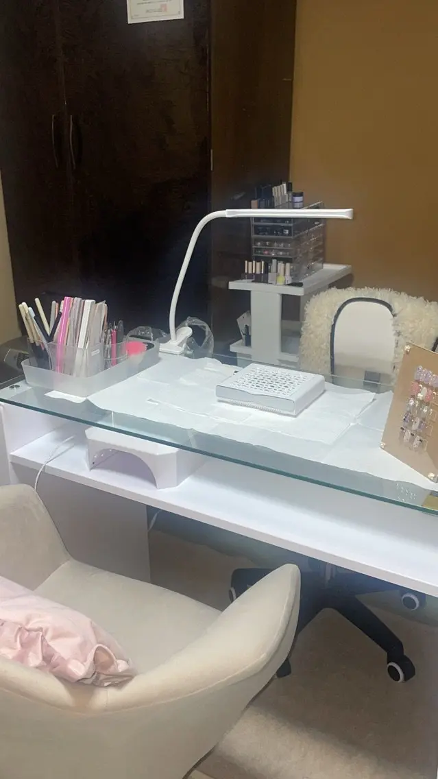 othume nailの内観・外観3