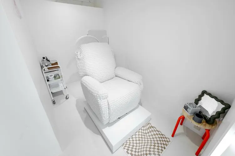 LunaBrow梅田茶屋町の内観・外観2