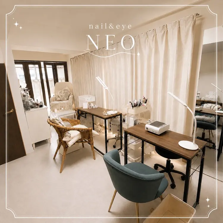 nail & eye NEOの内観・外観1