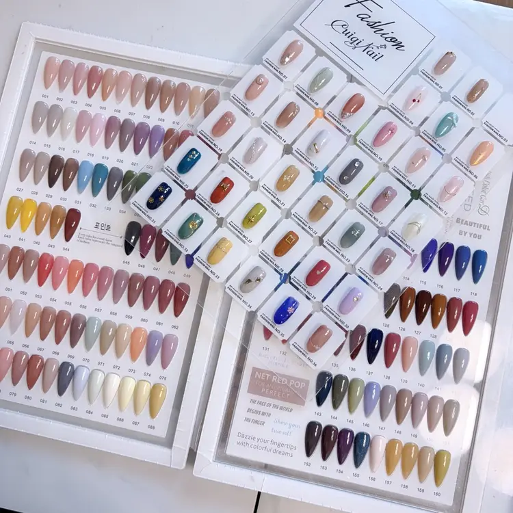 R i ka Nail Salonの内観・外観3