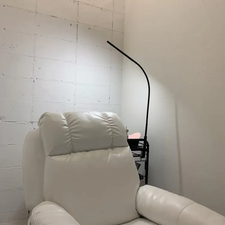 アイブロウ&まつ毛パーマ　 cielo名古屋栄オアシス店の内観・外観2