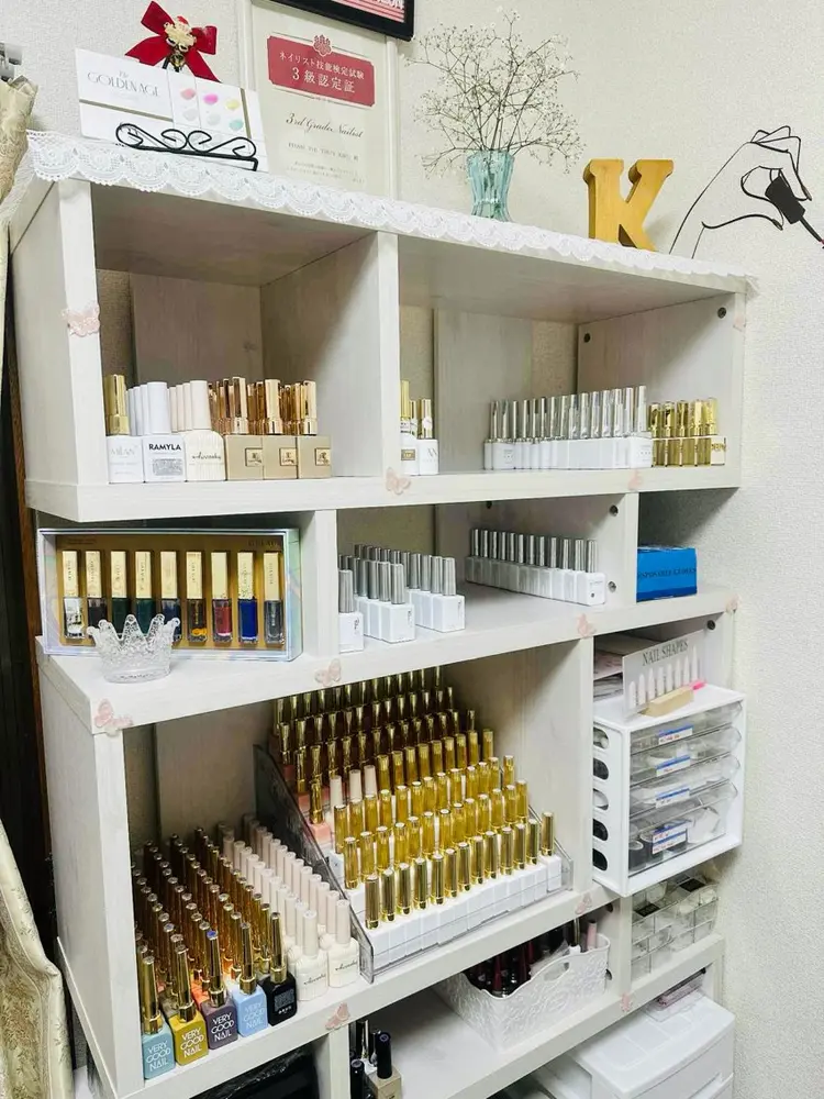 MIAMI NAILの内観・外観1