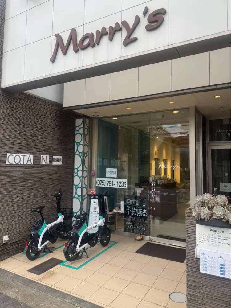 Hair&Face Marry's下鴨 マリィズシモガモの内観・外観1