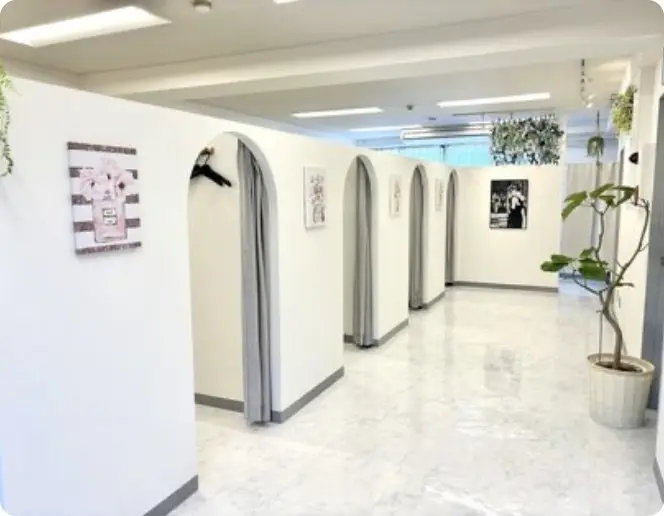 眉毛とまつげパーマの専門店 ロレインブロウ 春日部店の内観・外観1