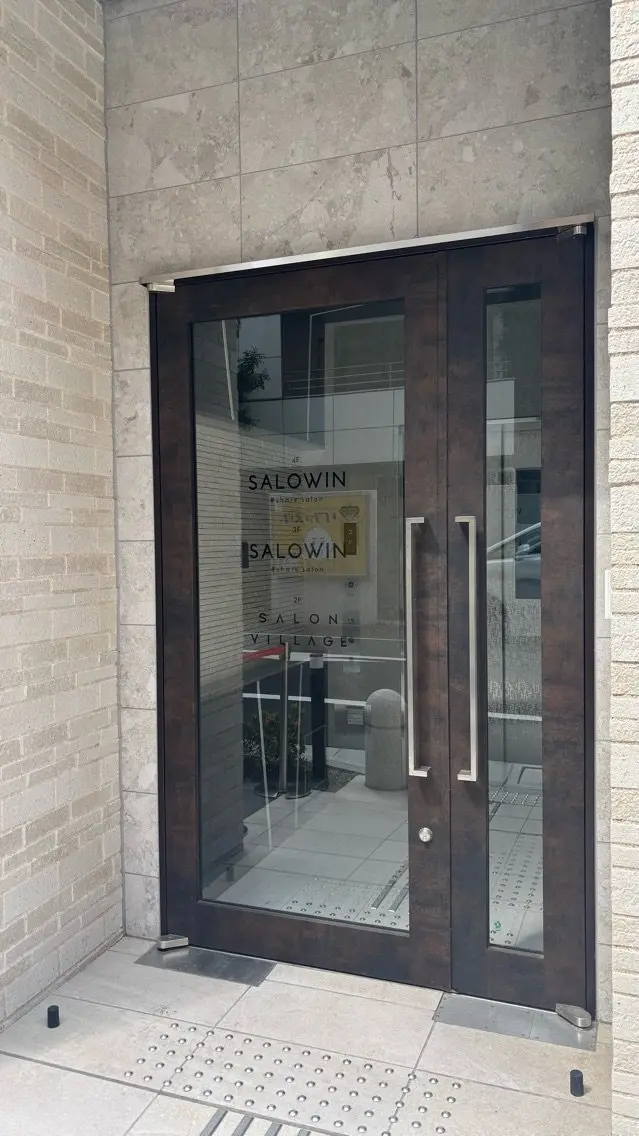 SALON VILLAGE Ikebukuroの内観・外観1