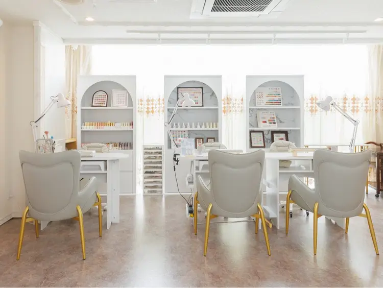 U.MI Nail  Salonの内観・外観2