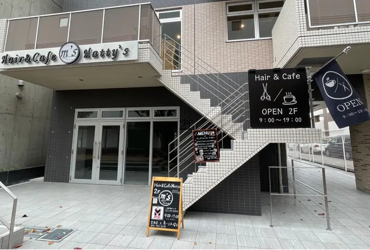 Hair&Cafe Matty’sの内観・外観2