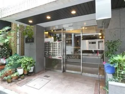 Crystal Blanc Azabu Nailの内観・外観1