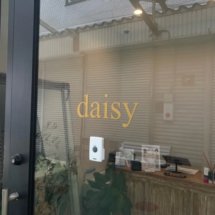 daisy-eyelash-の内観・外観1