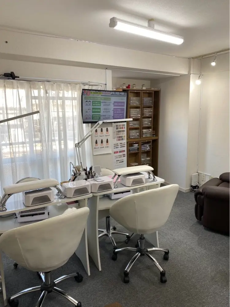 Diamond Nail Salonの内観・外観1