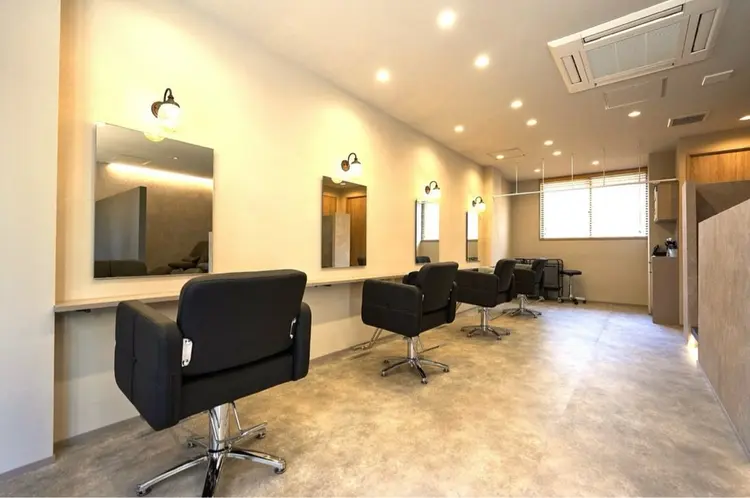 taupe hairの内観・外観2