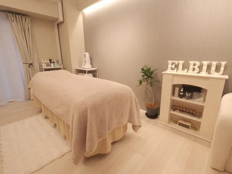 黄土よもぎ蒸し×韓国肌管理 ELBIUの内観・外観2