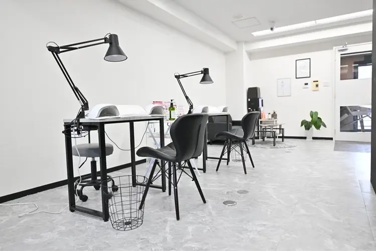 Beauty salon Limo/uluの内観・外観2