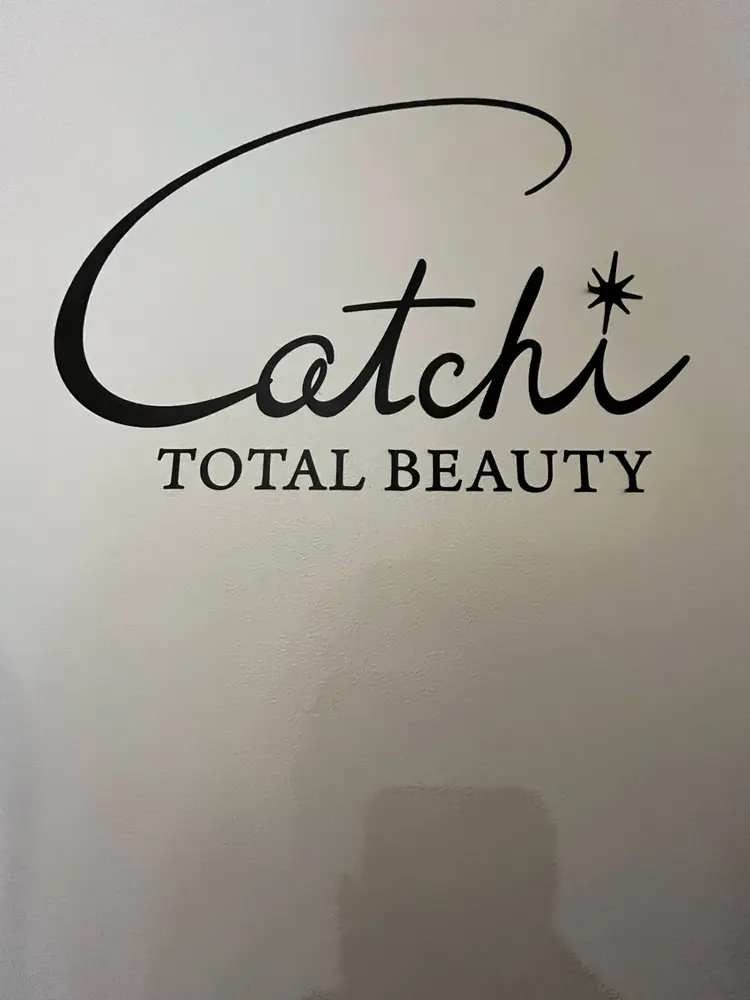 美容室キャッチアイの内観・外観1