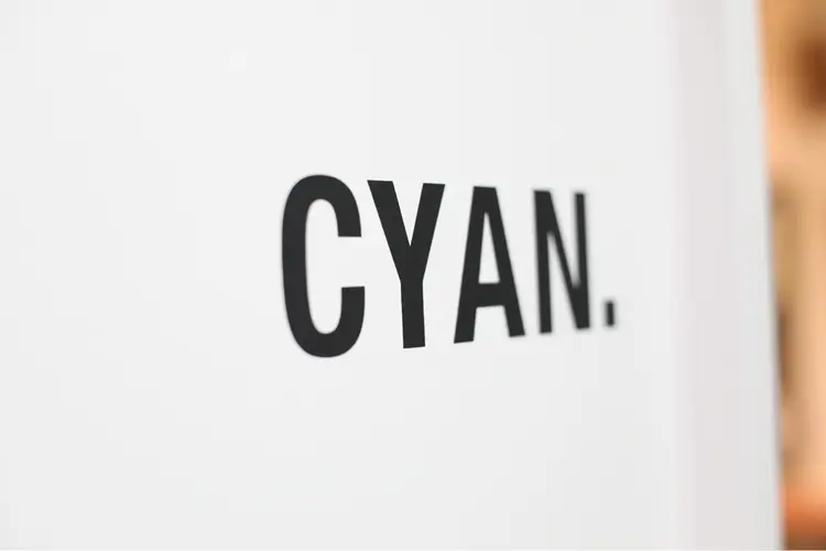 CYAN.の内観・外観1