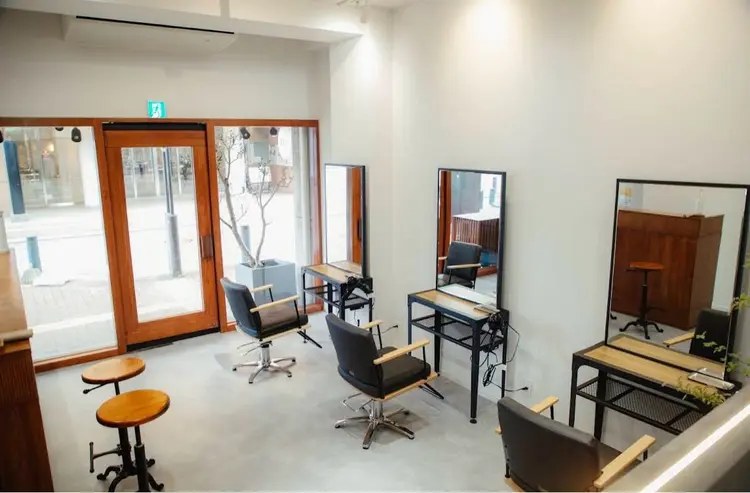 Ellaの内観・外観2