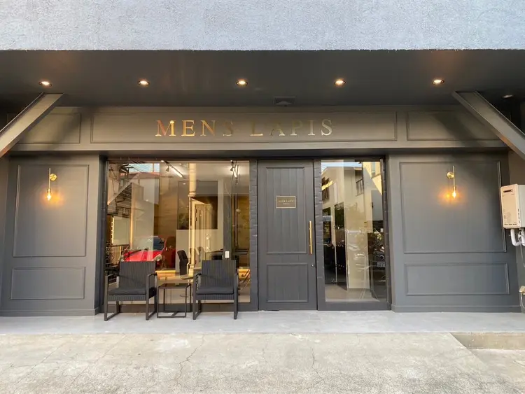 men's lapis横浜店の内観・外観2