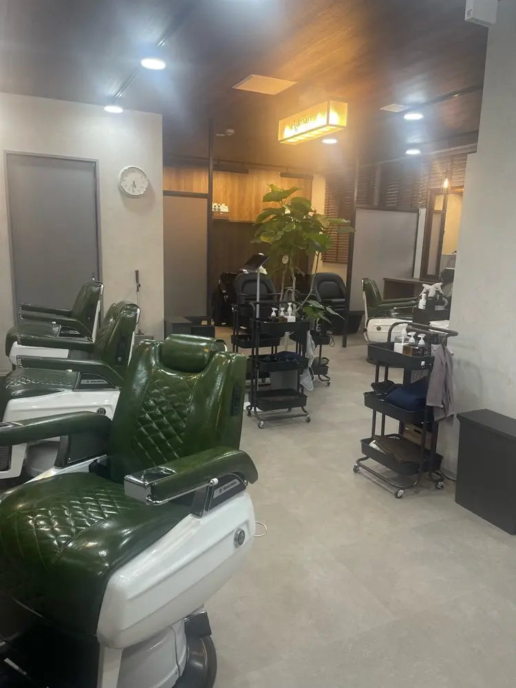allman barbershopの内観・外観2