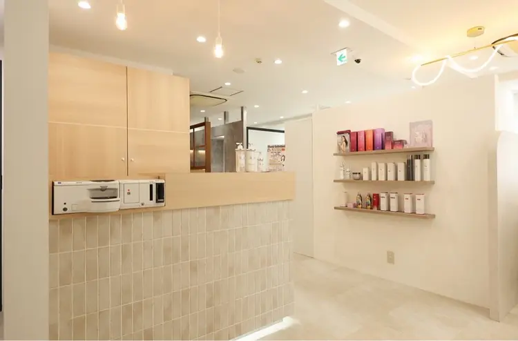 個室ヘアサロンLily札幌駅前【リーリー】の内観・外観2