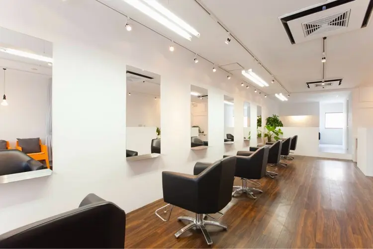 BLOCK hairmakeの内観・外観1
