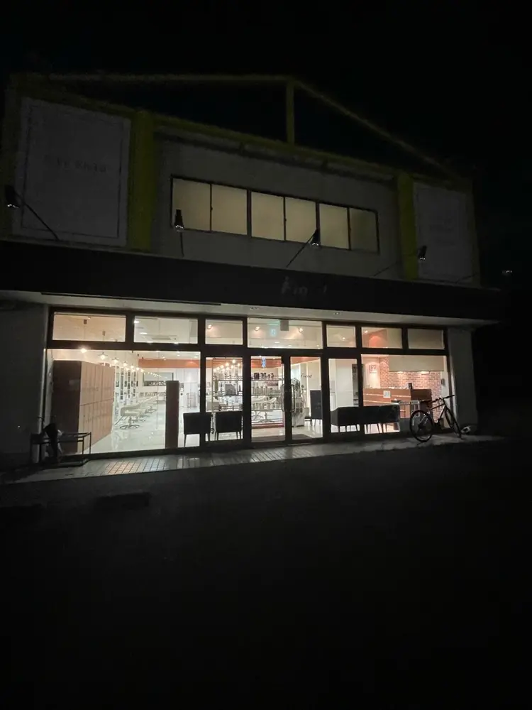 #arl(アール)滝ノ水店　旧レイフィールドの内観・外観2