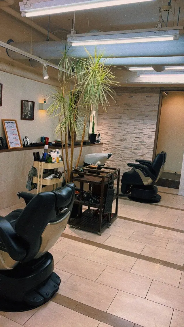 OAZO BARBERの内観・外観3