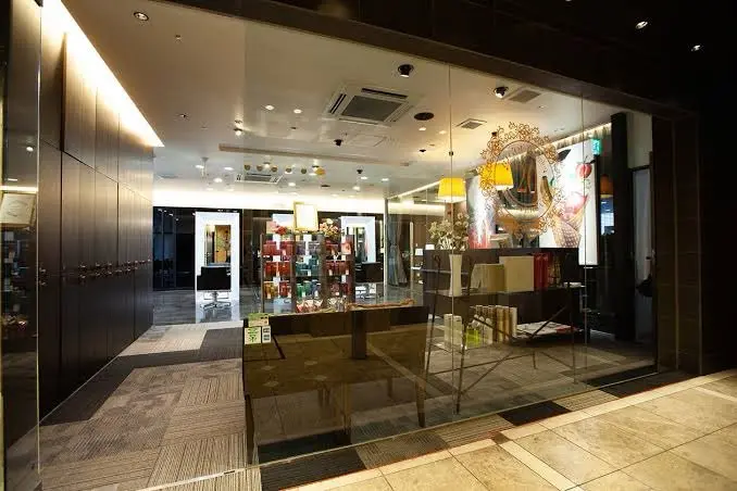 BIGOUDI  salonの内観・外観1