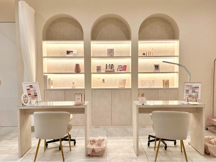 B BEAUTY DESIGN PLUSの内観・外観1