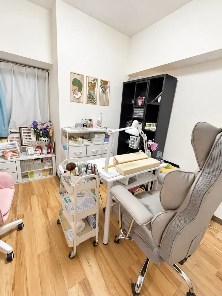 HANA.NAILSの内観・外観1