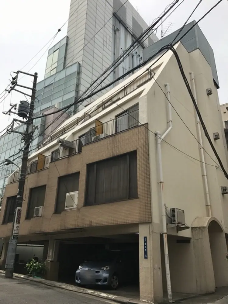 SWAMP nailsの内観・外観1