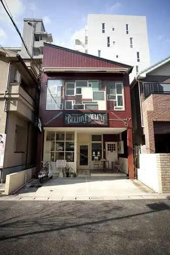 ビーハイブデラックスの内観・外観1