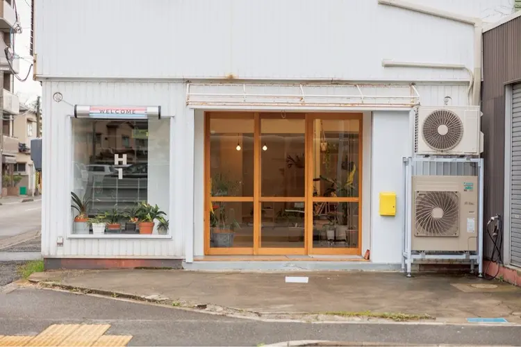 YAの内観・外観2